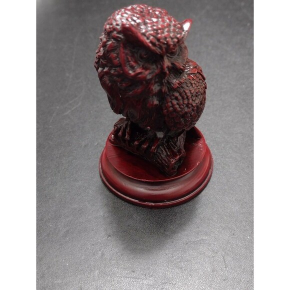 Brown owl statue - Picture 5 of 9